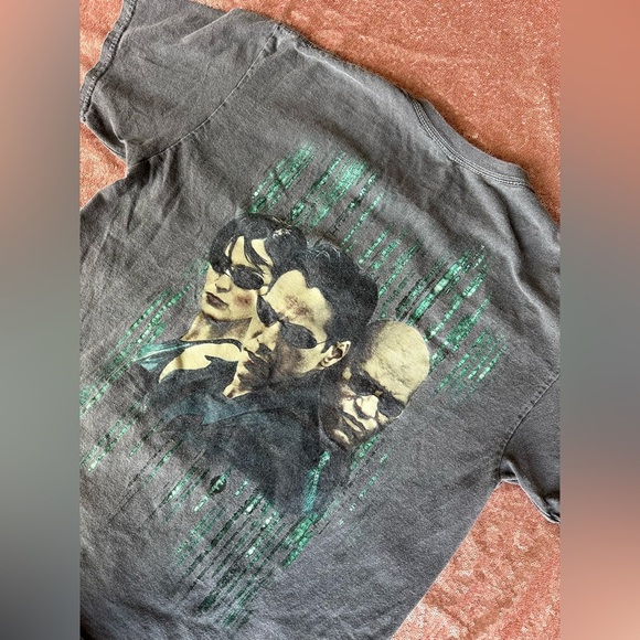 The Matrix Movie Promo  Retro,Graphic T-Shirt Gray Sz L Neo, Morpheus, Trinity. - Picture 1 of 5